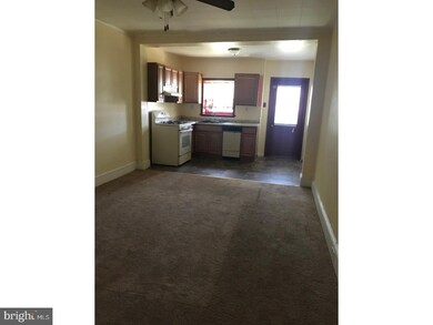 16 Rhodes Ave, Darby, PA 19023 - photo 3