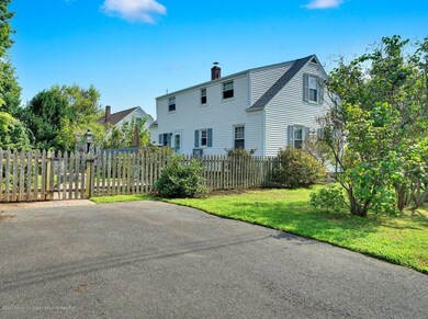 FENCED YARD