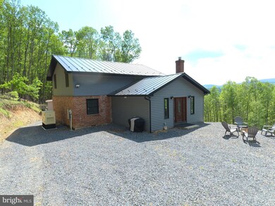 2063 Rock Oak Rd, Rio, WV 26755 - photo 4