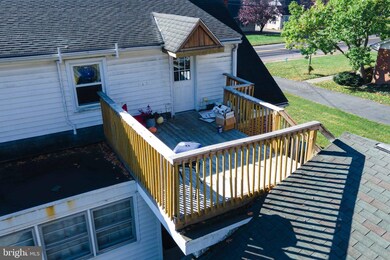 269 E Main St, Leola, PA 17540 - photo 5