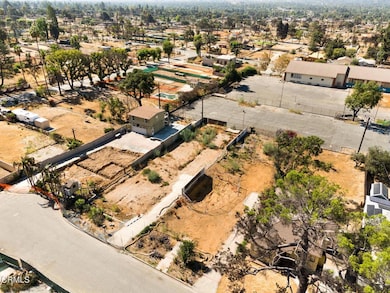 5-web-or-mls-102-w-poppyfields-dr