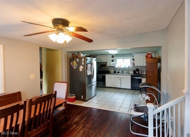 2024 S Newton Falls Rd, Diamond, OH 44412 - photo 5