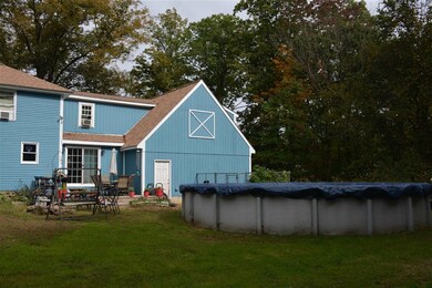 32 Pine St, Danville, NH 03819 - photo 3