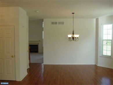 213 Chancellor Dr, Woodbury, NJ 08096 - photo 6