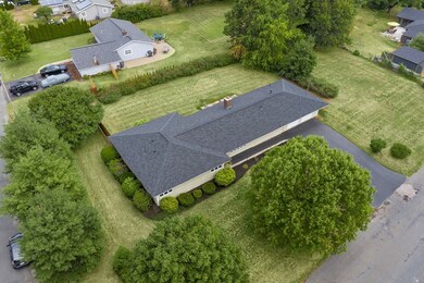 41 Pinewood Dr, Framingham, MA 01701 - photo 6