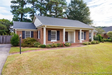 2706 Huntington Rd, Fayetteville, NC 28303 - photo 2
