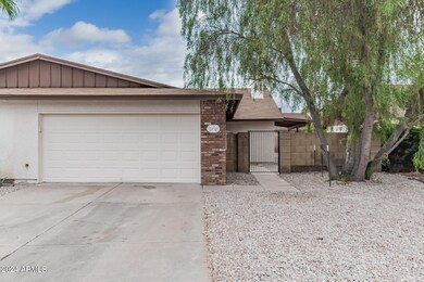 2035 S Don Luis, Mesa, AZ 85202 - photo 2