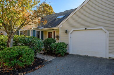 9 Rolling Green Ln, Mashpee, MA 02649 - photo 3