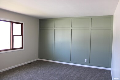 4246 Warren St, Davenport, IA 52806 - photo 3