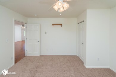 Bedroom 1-DAVEJ-4242-FULL
