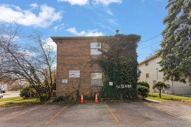 5700 Saint Charles Rd, Berkeley, IL 60163 - photo 3