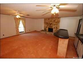 420 Jewell Dr, Horizon City, TX 79928 - photo 6