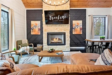 36 Winding Hemlock Ct, Broken Bow, OK 74728 - photo 6