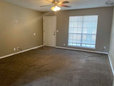 1204 Harvey Dr, Wichita Falls, TX 76302 - photo 3