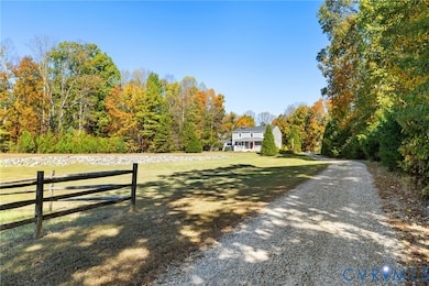 6256 Old Buckingham Rd, Powhatan, VA 23139 - photo 2