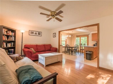 33 Date St, Old Orchard Beach, ME 04064 - photo 5