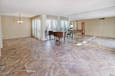 1401 E Torrey Pines Cir, Yuma, AZ 85365 - photo 4