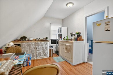 1110 Hampton Place, Elizabeth, NJ 07201 - photo 3