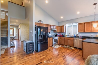 1112 Eagle Ave SW, Orting, WA 98360 - photo 7