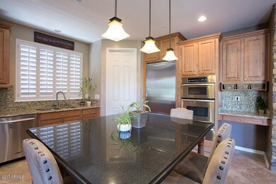 9226 E Desert View-12