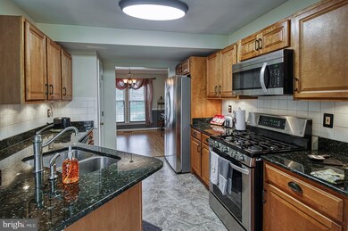 103 Crossing Pointe Ct, Frederick, MD 21702 - photo 6