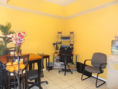 06-Dining room