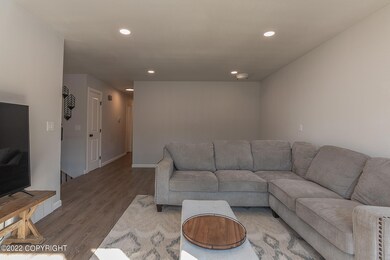 013_2022.04.13 . 3800 Midvale Cir