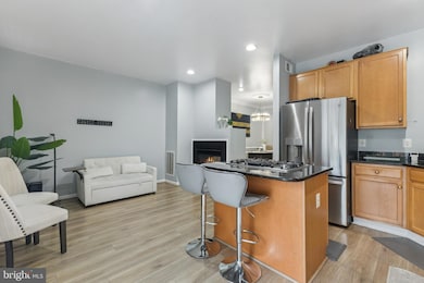 2470 Battery Hill Cir, Woodbridge, VA 22191 - photo 7