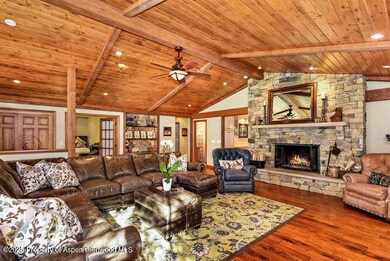 1280 Snowbunny Ln unit 1, Aspen, CO 81611 - photo 2