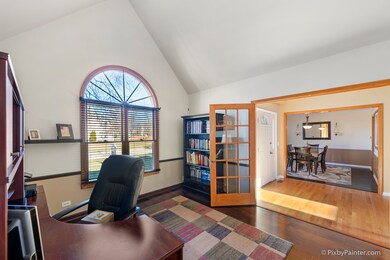 452 Bond Dr, Batavia, IL 60510 - photo 2