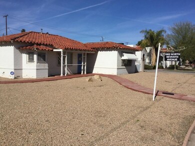 7th Ave front with address