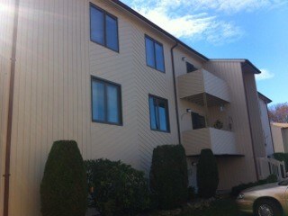 34 Kristee Cir unit 34, West Warwick, RI 02893 - photo 2