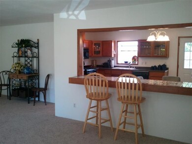 875 Gilman Rd, Medford, OR 97504 - photo 7