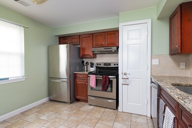 1105 Windsor Dr, Framingham, MA 01701 - photo 3