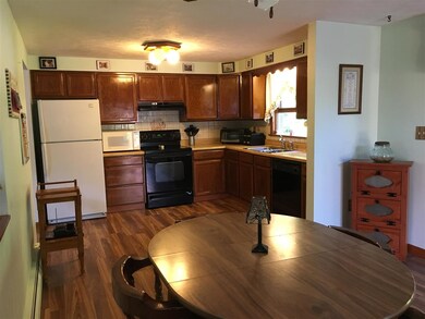 5 Kimberly Ln, Allenstown, NH 03275 - photo 4