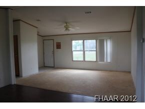 741 Flintrock Dr, Copperas Cove, TX 76522 - photo 4