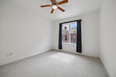 Oversize primary bedroom w commercial grade carpet