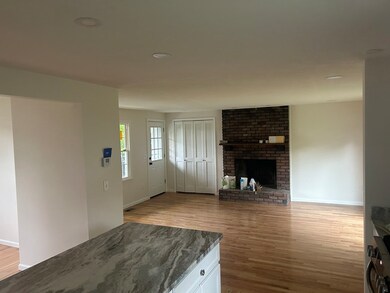699 Glendale Rd, Wilbraham, MA 01095 - photo 4