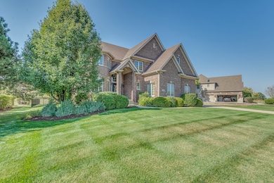 2918 Hapner Way, Batavia, IL 60510 - photo 2