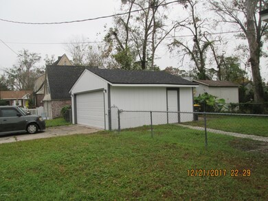 4661 Attleboro St, Jacksonville, FL 32205 - photo 3
