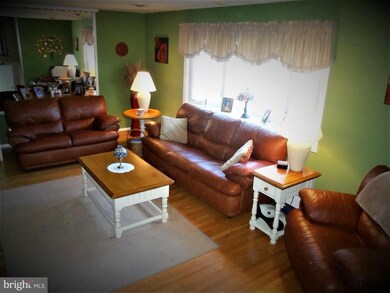 5730 Oakland Rd, Halethorpe, MD 21227 - photo 4