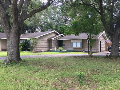 3904 Avenue N, Rosenberg, TX 77471 - photo 2