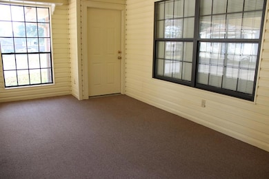 1201 E 42nd St, Texarkana, AR 71854 - photo 6