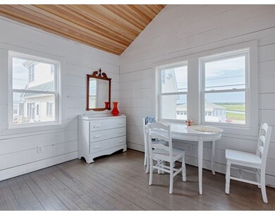 304 N End Blvd unit 2, Salisbury, MA 01952 - photo 6