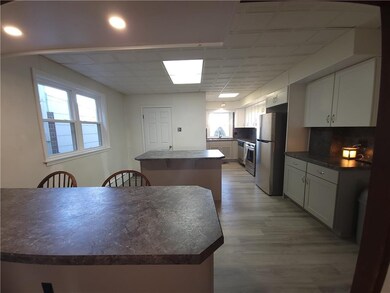 33 E Monroe St, McAdoo, PA 18237 - photo 7