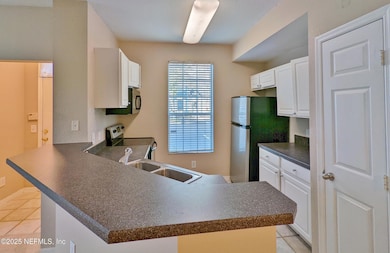 13700 Richmond Park Dr N unit 1002, Jacksonville, FL 32224 - photo 3