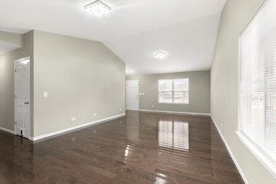 1308 Dahlgren Ln, Minooka, IL 60447 - photo 4