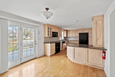 50 Laurel Cir, Bangor, ME 04401 - photo 3