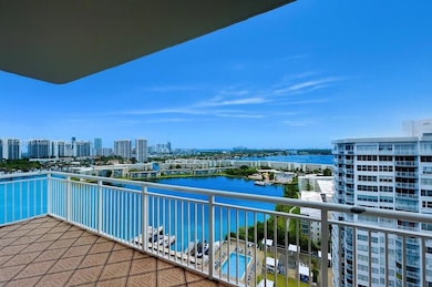 18071 Biscayne Blvd unit PH04+PH03, Aventura, FL 33160 - photo 4