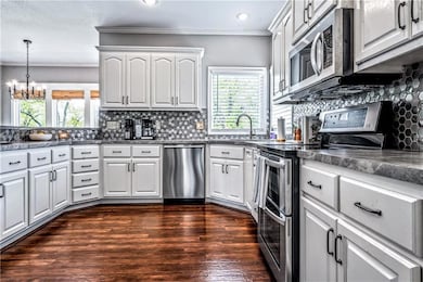 20914 W 58th St, Shawnee, KS 66218 - photo 5